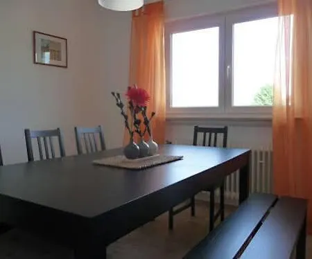 شقة فييو - باربرا - راست